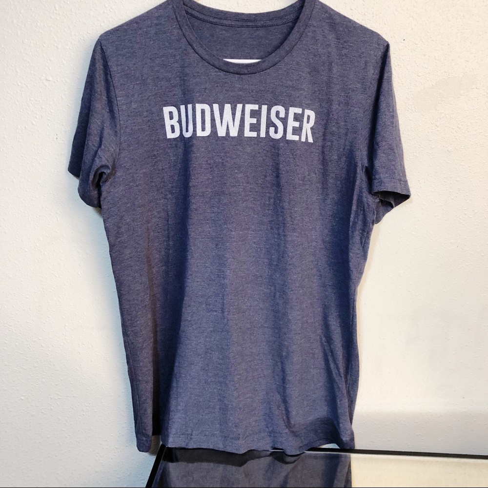 Budweiser T-shirt Sz L? Blue Super Soft